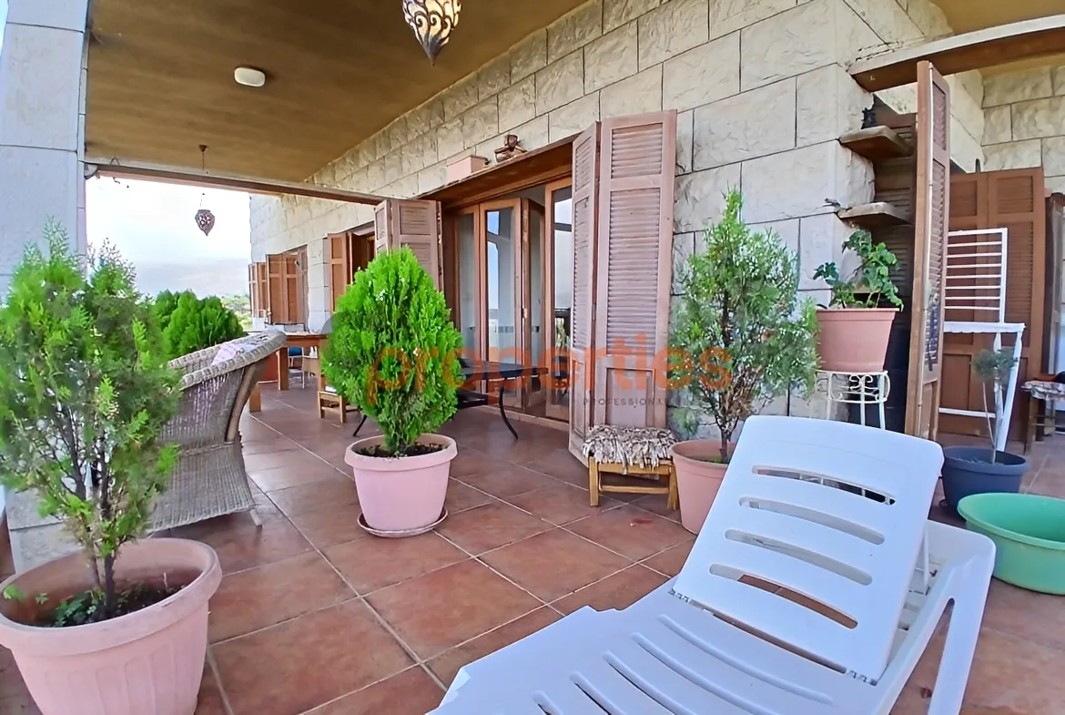 Apartment for Sale in Bolonia