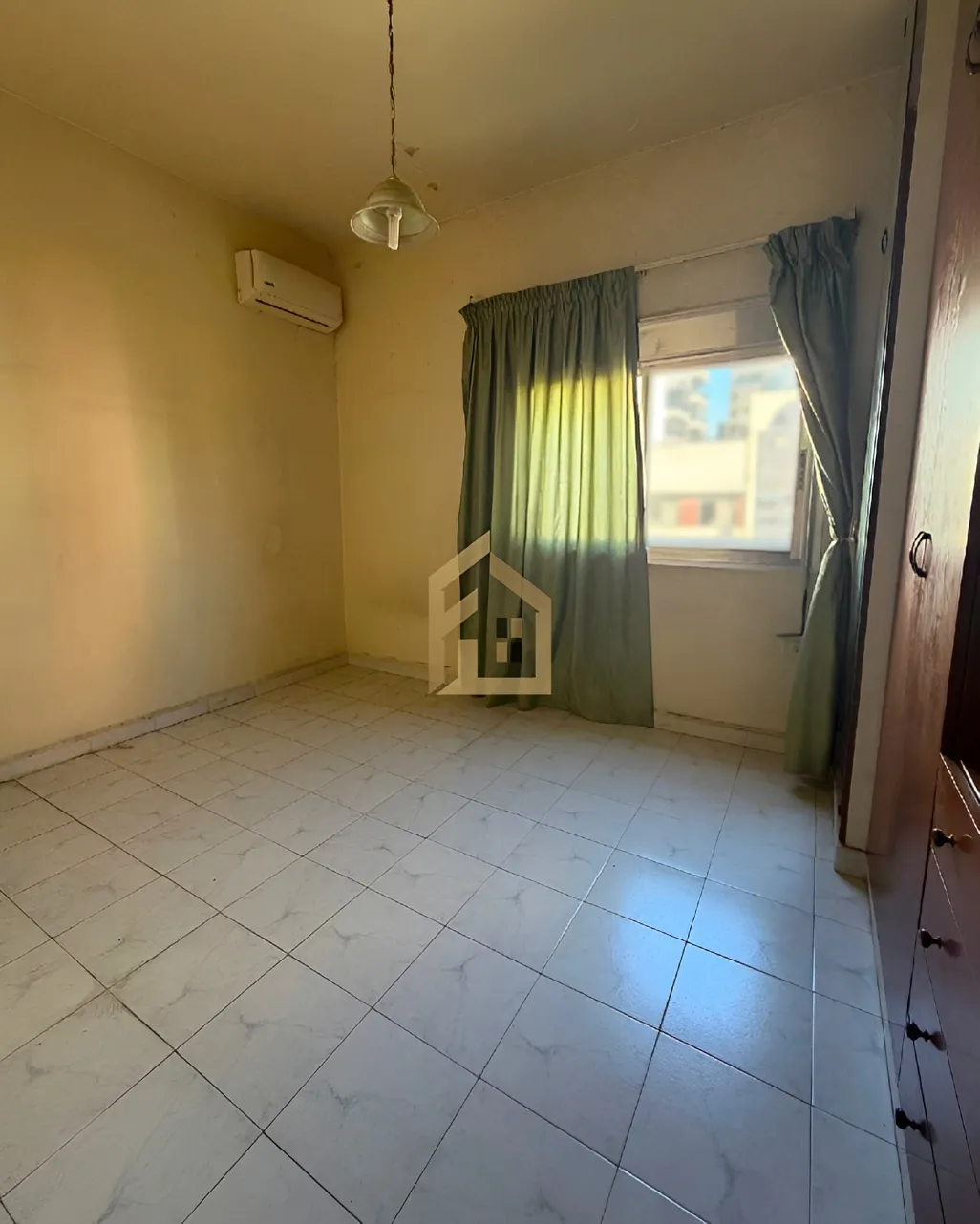 Apartment for sale in Ain El Remmaneh, Lebanon - 2 bed, 2 bath