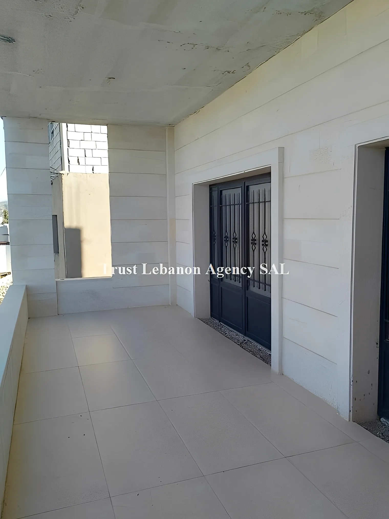 Apartment for Sale in Alay Mrayjet Lebanon