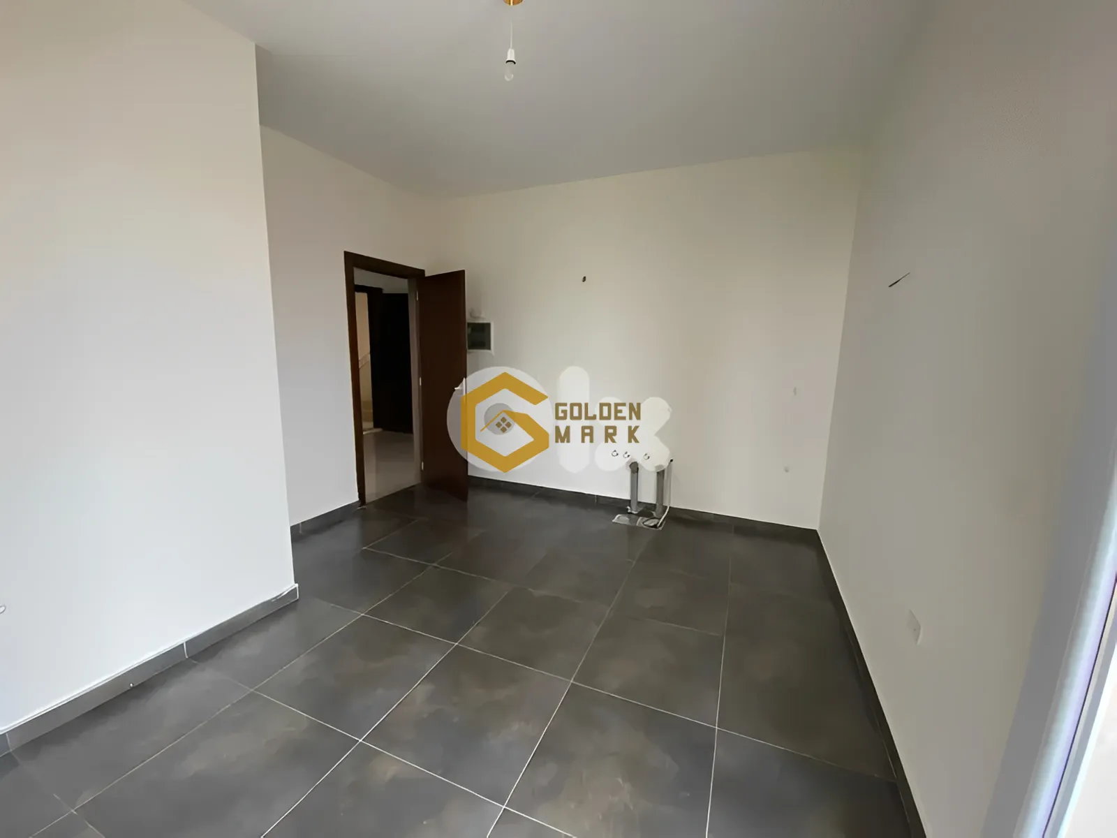 Apartment for Sale in Halat - 3 bed, 3 bath