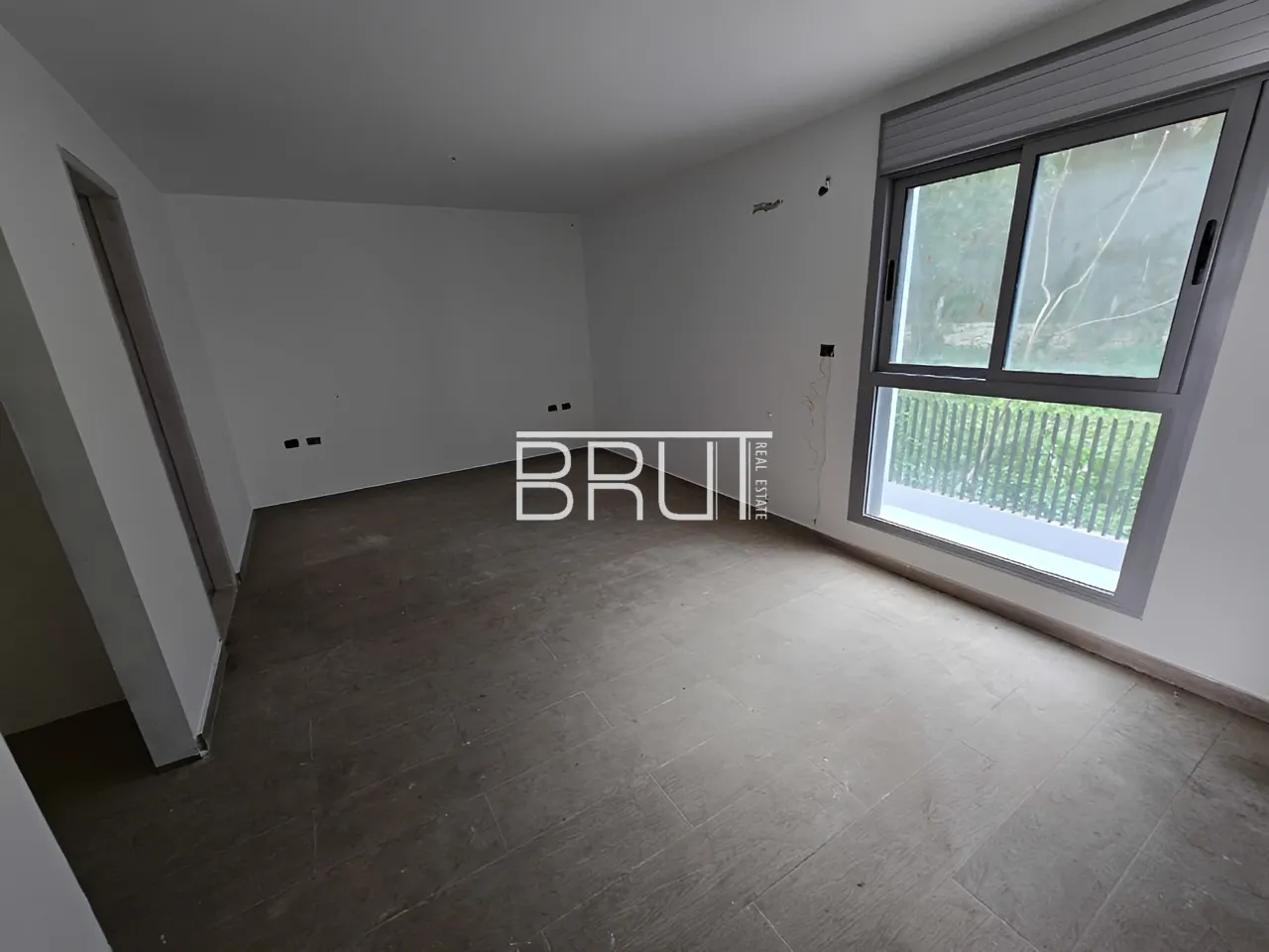 Duplex for sale in Sahel Aalma