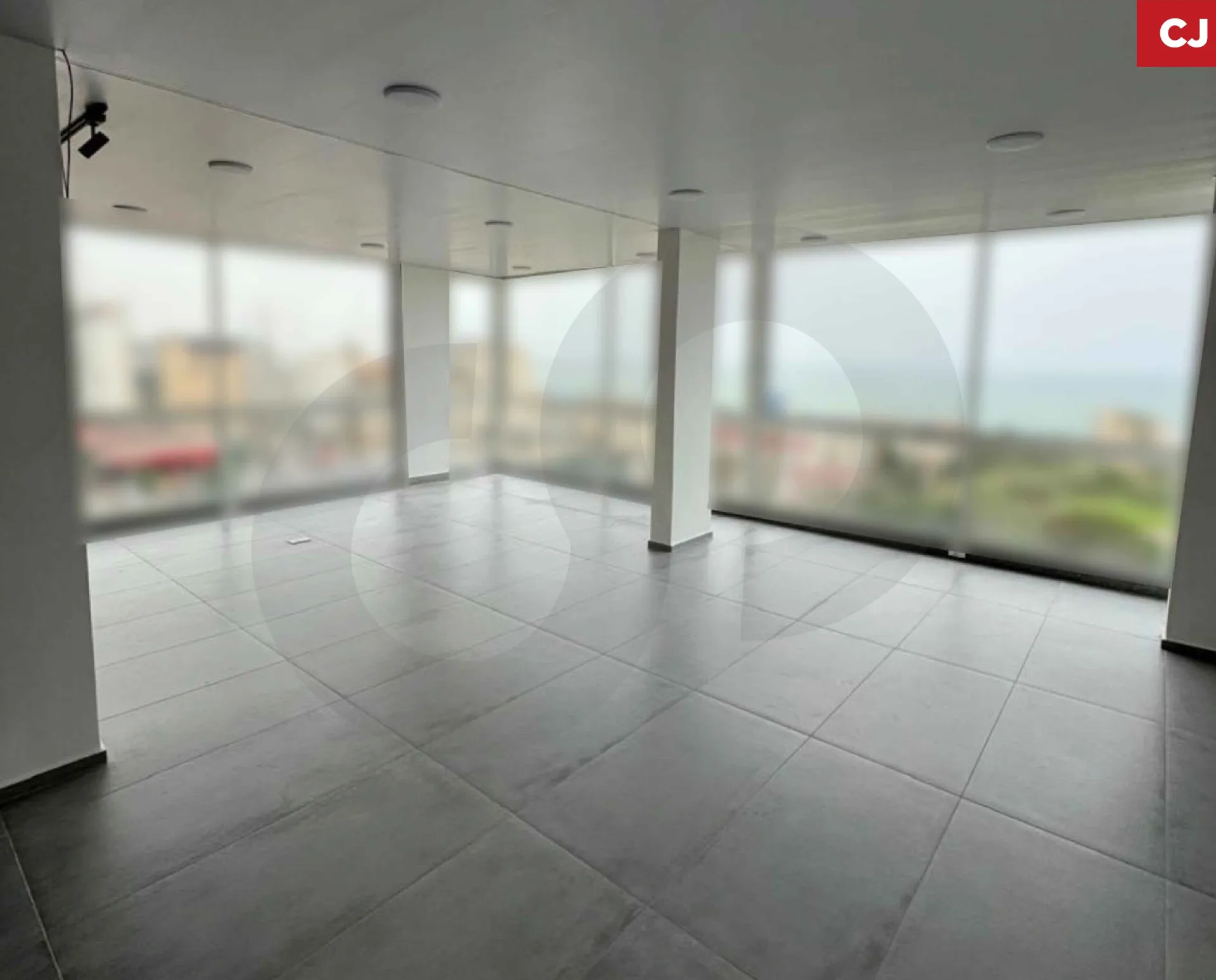 Office for Sale in Kaslik