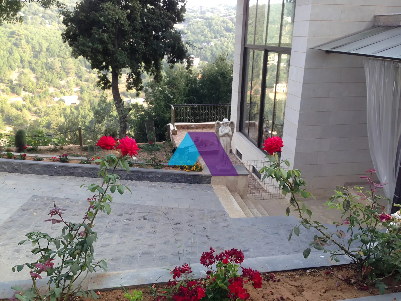 Villa for Sale in Chahtoul