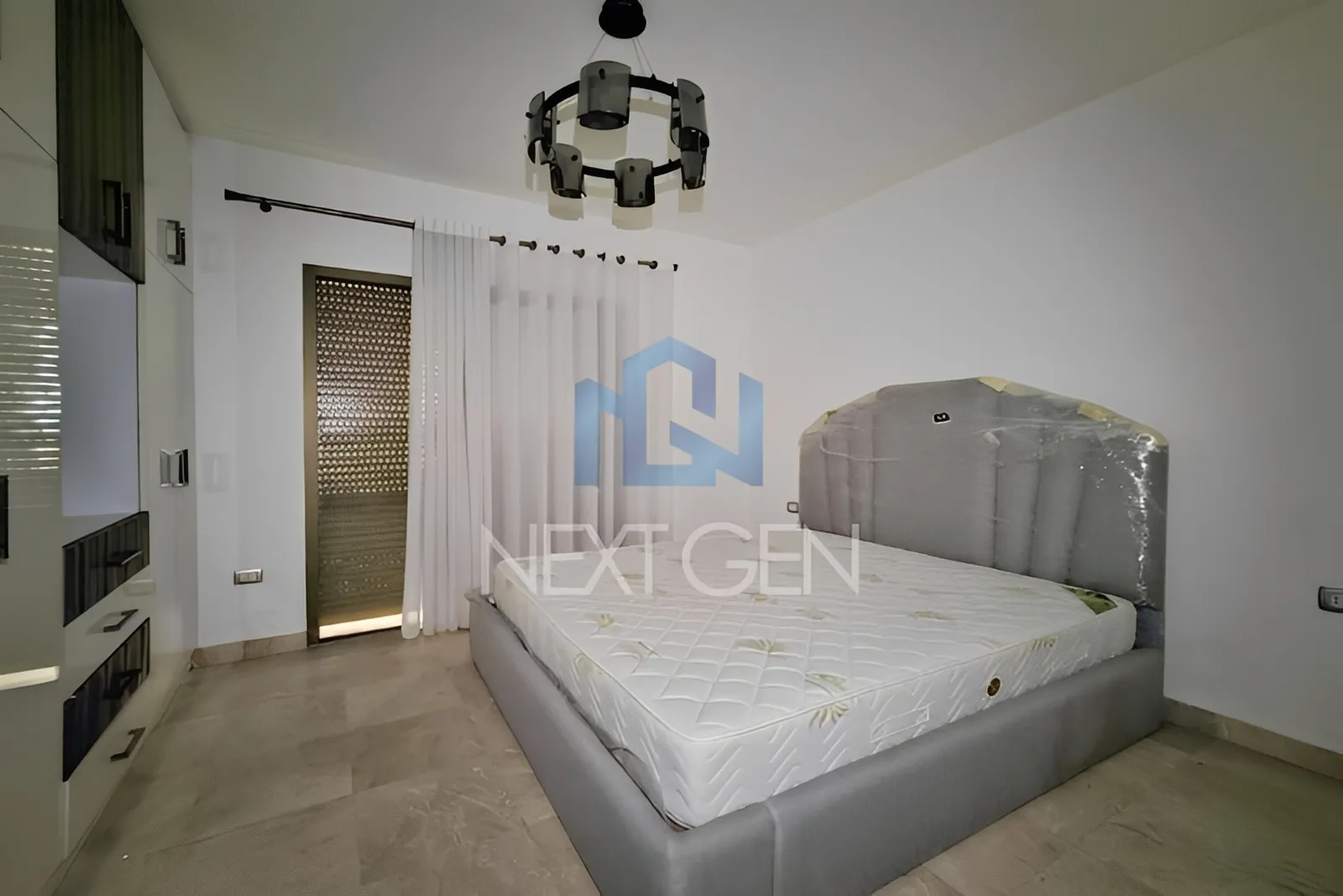 Apartment for Sale in Ain Al Mraiseh