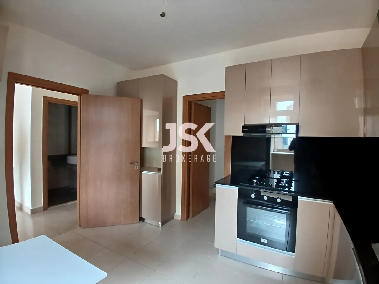 Apartment for Rent in Antelias