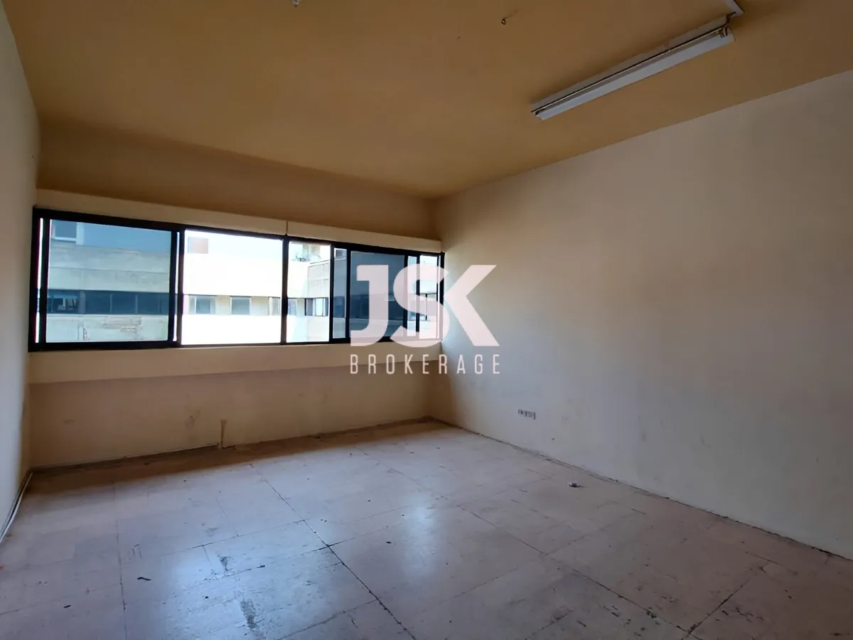 Office for rent in Byblos