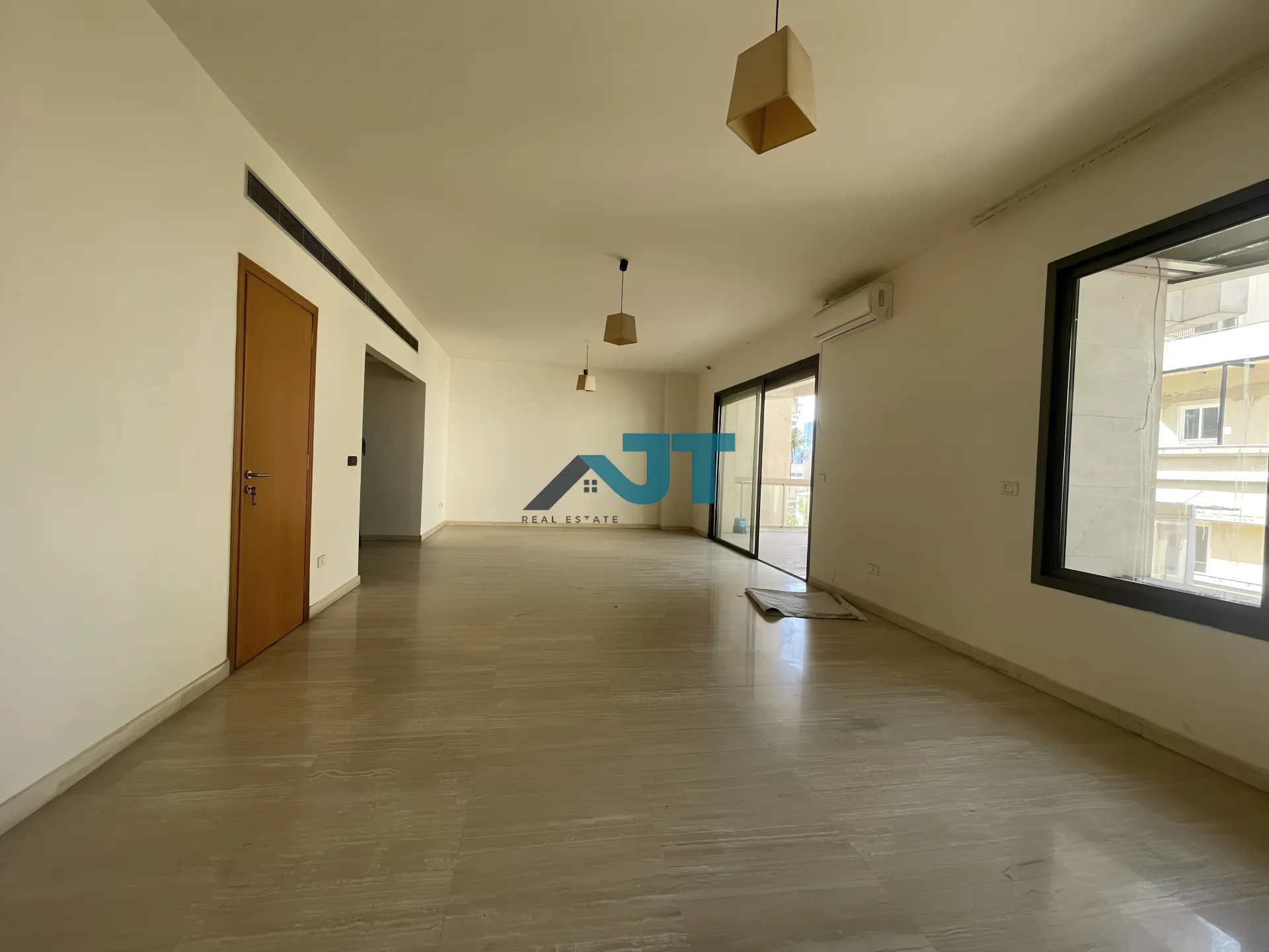 Apartment for Rent in Mar Meter, Achrafieh