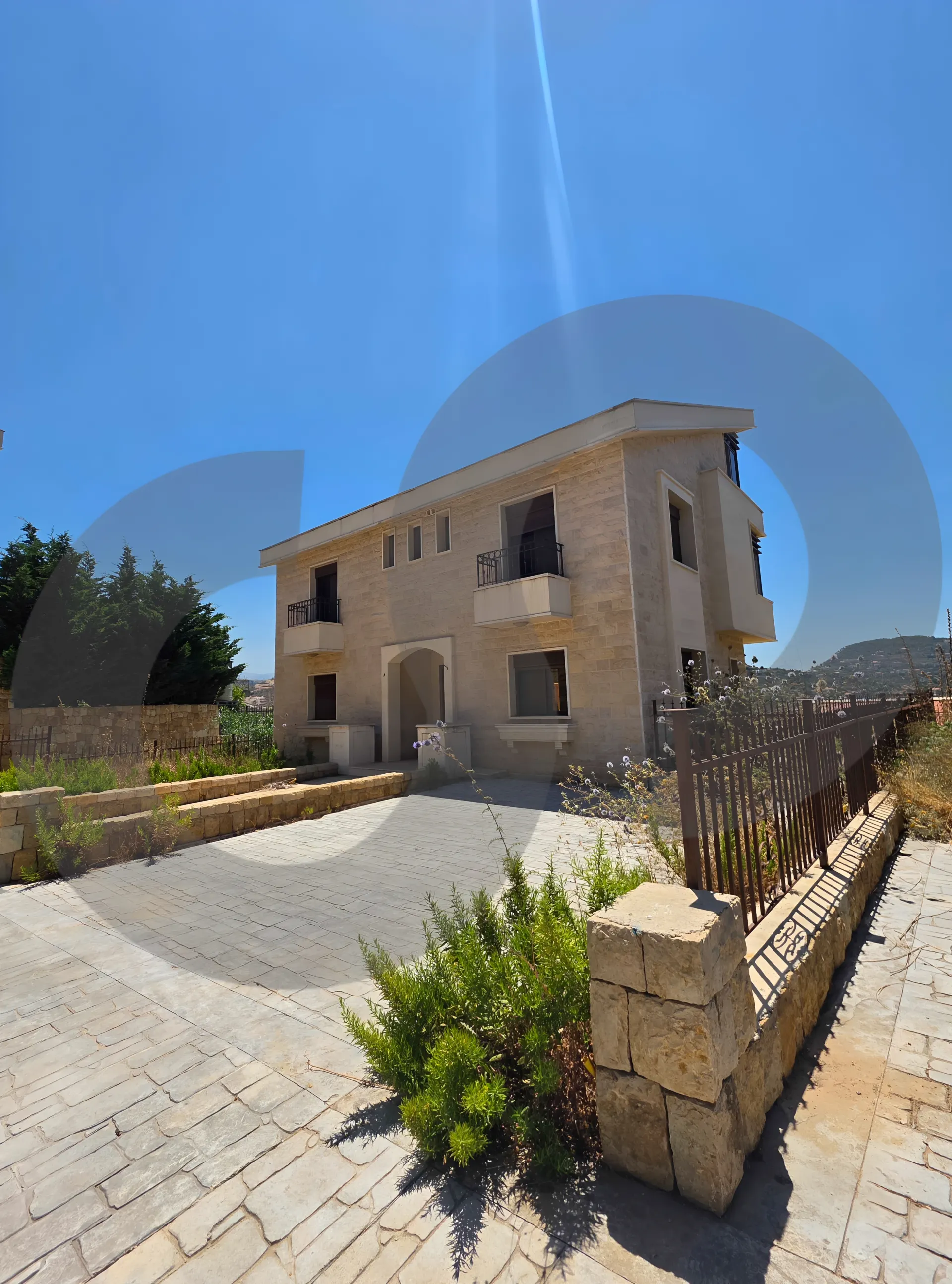 Villa for Sale in Souq El Gharb