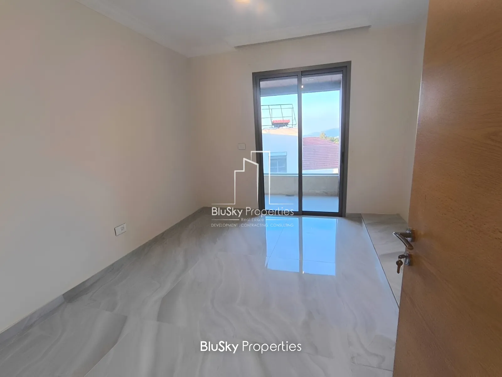 Duplex for Sale in Hbous