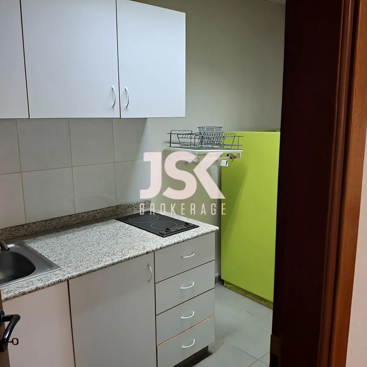 Office for Sale in Dekwaneh
