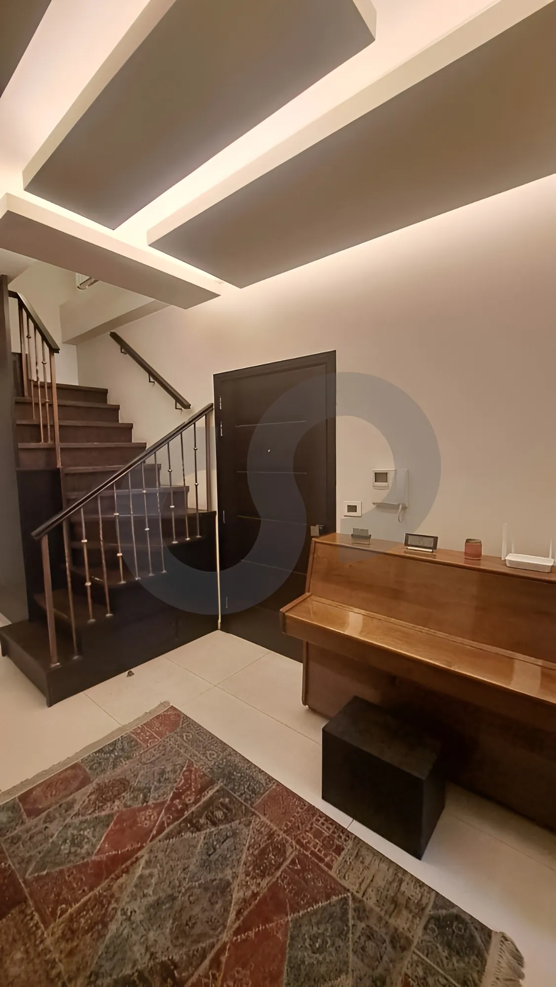 Apartment for Sale in Mansourieh - 4 bed, 5 bath