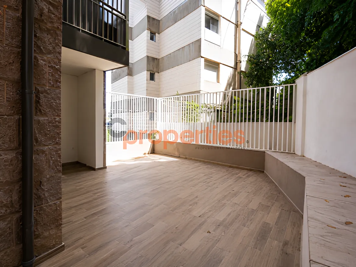 Apartment for Sale in Beit Meri