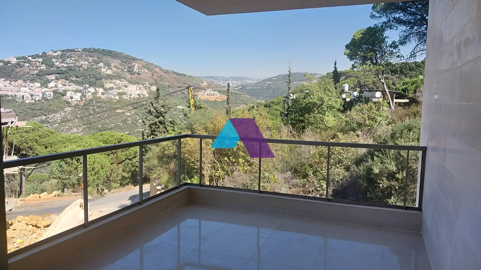 Apartment for Sale in Aaraiya - 4 bed, 5 bath
