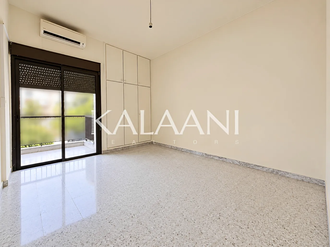 Apartment for sale in Jdeideh