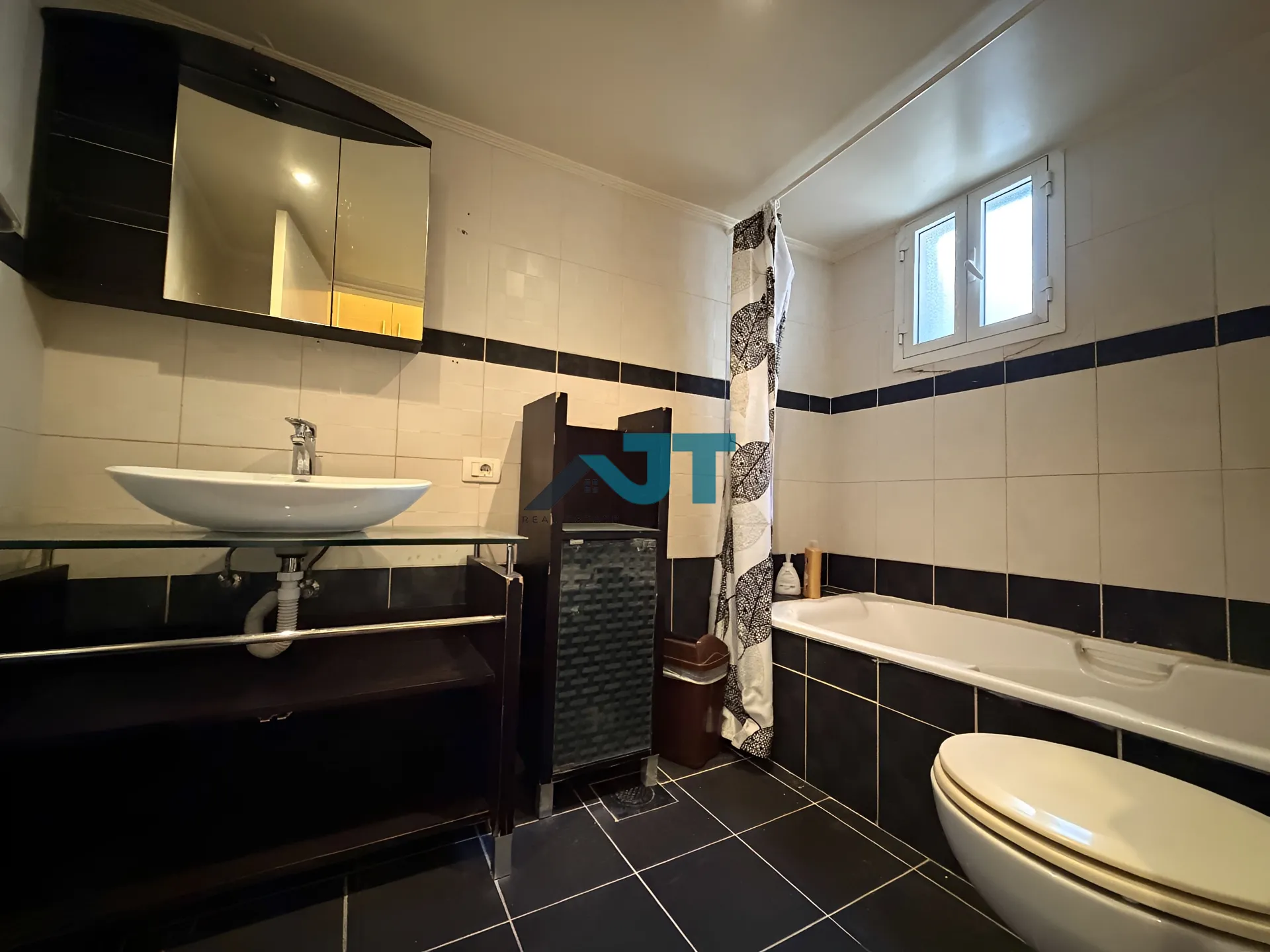 Apartment for rent in Gemmayzeh, beirut, lebanon