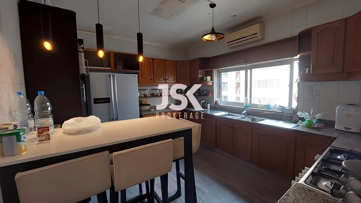 Apartment for Sale in Verdun, Beirut, Lebanon - 3 bed, 3 bath