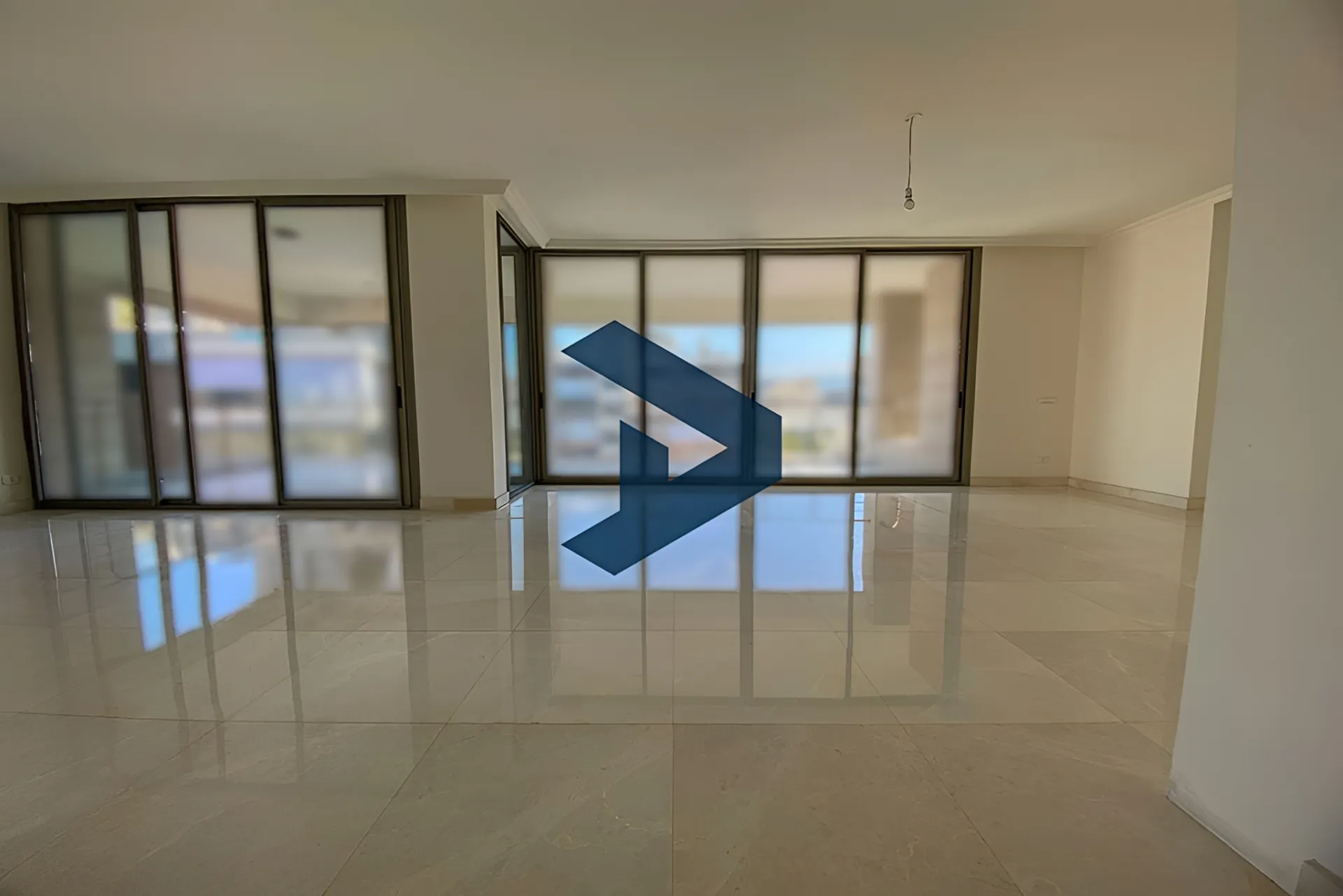 Apartment for sale in Clemenceau, Bayrut, Lebanon
