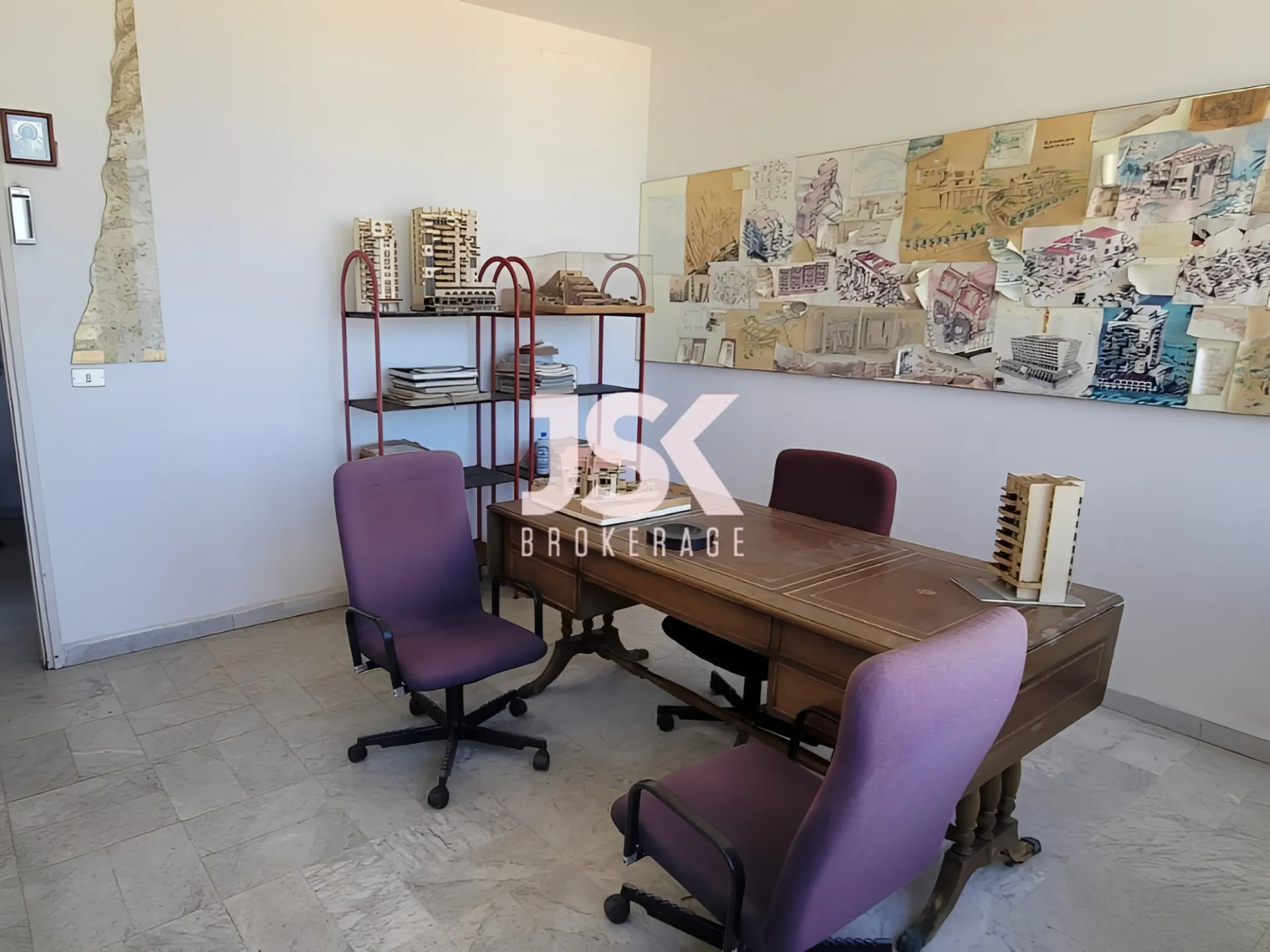 Office for sale in Kaslik