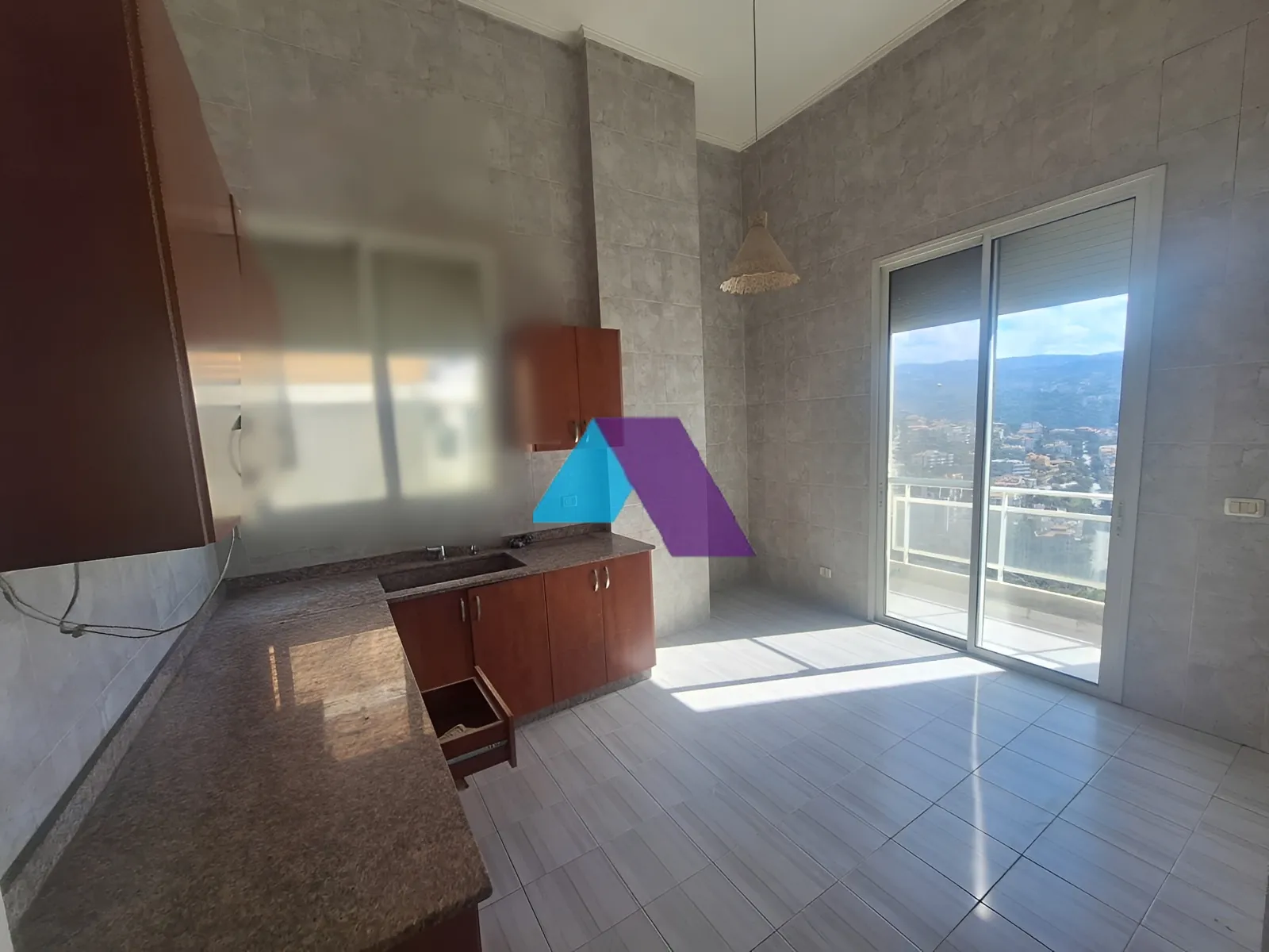 Apartment for Sale in Beit Meri