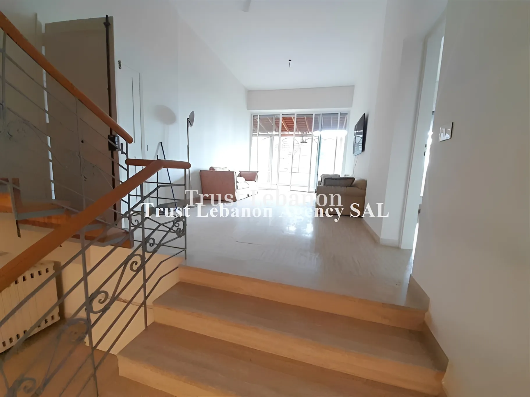 Apartment for rent in Ballouneh, Lebanon