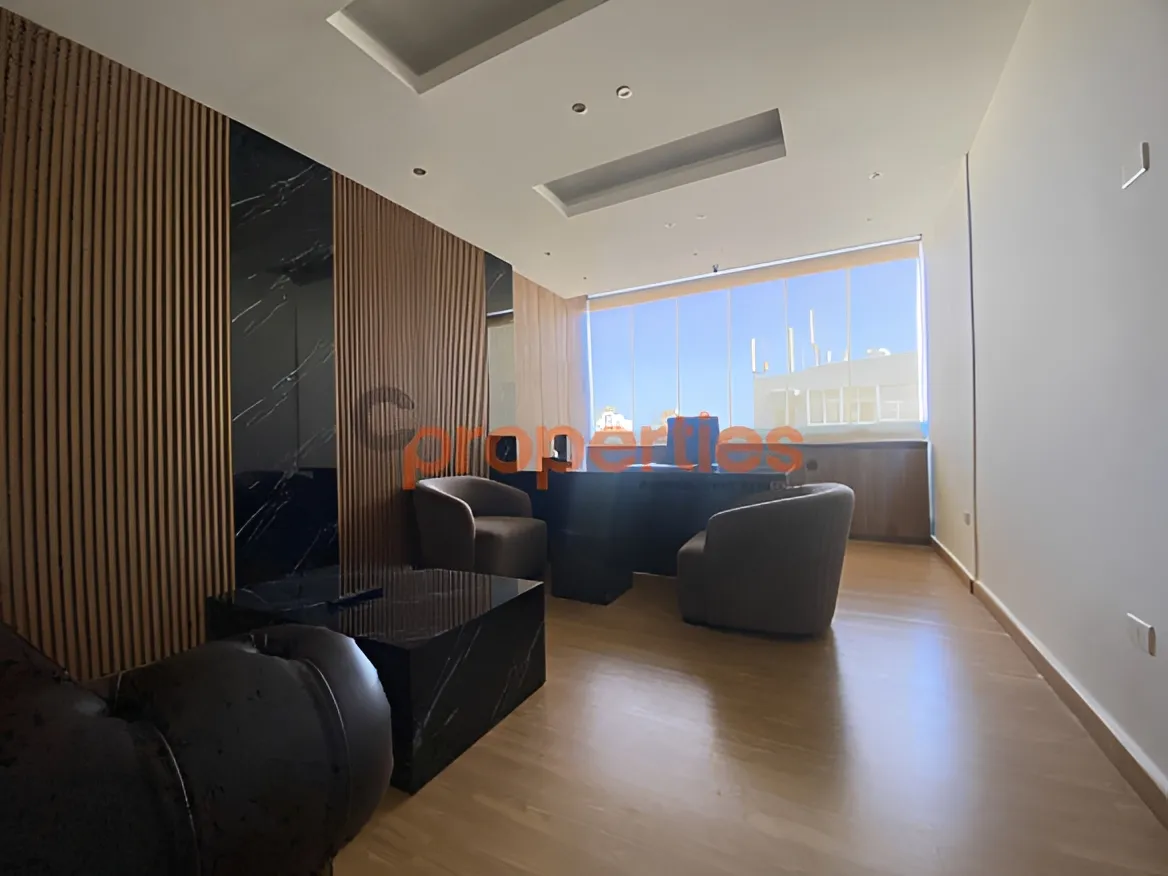 Office for Rent in Zalqa