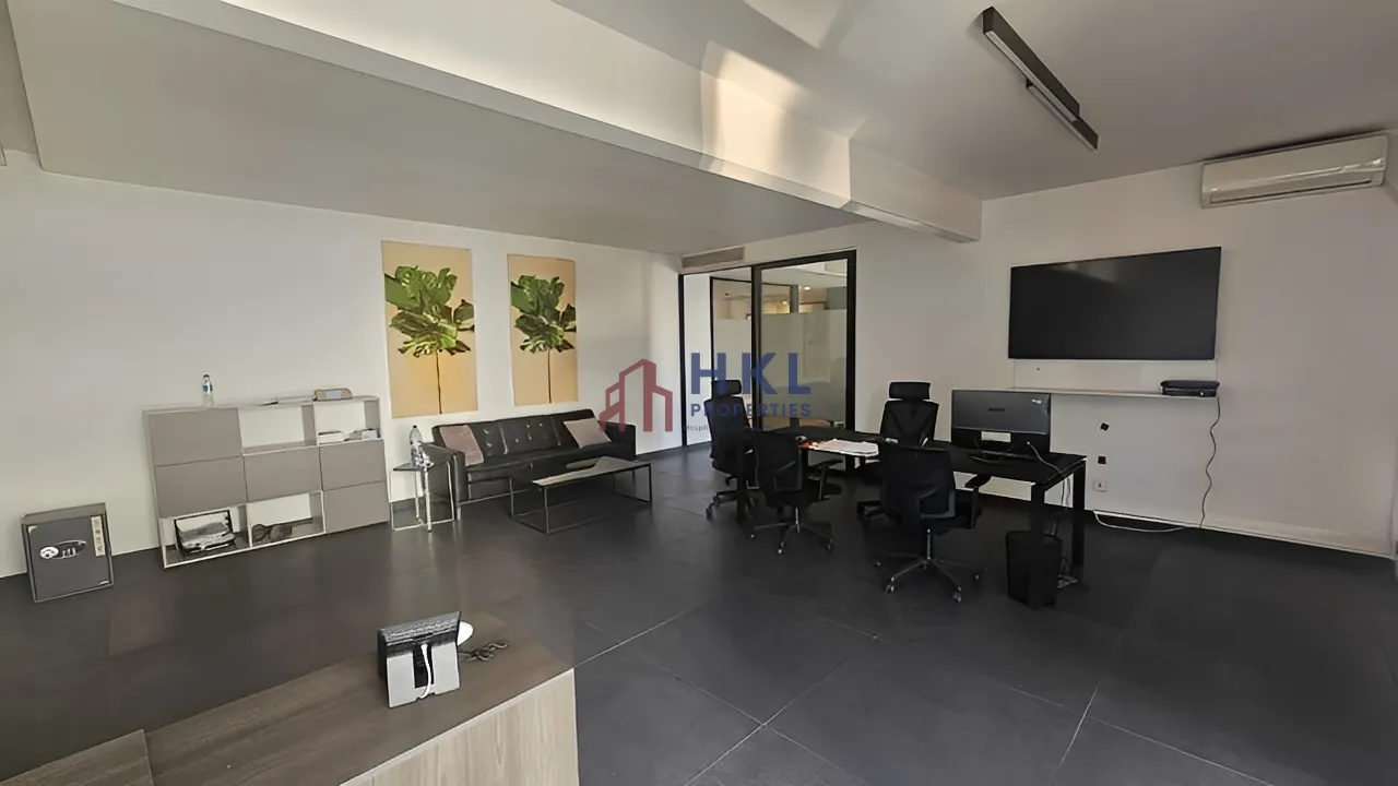 Office for Sale in Sanayeh, Beirut, Lebanon