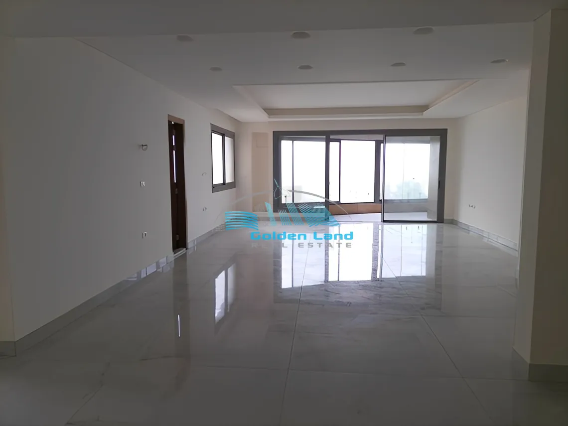 Apartment for Sale in Ramleh Al Bayda, Beirut, Lebanon