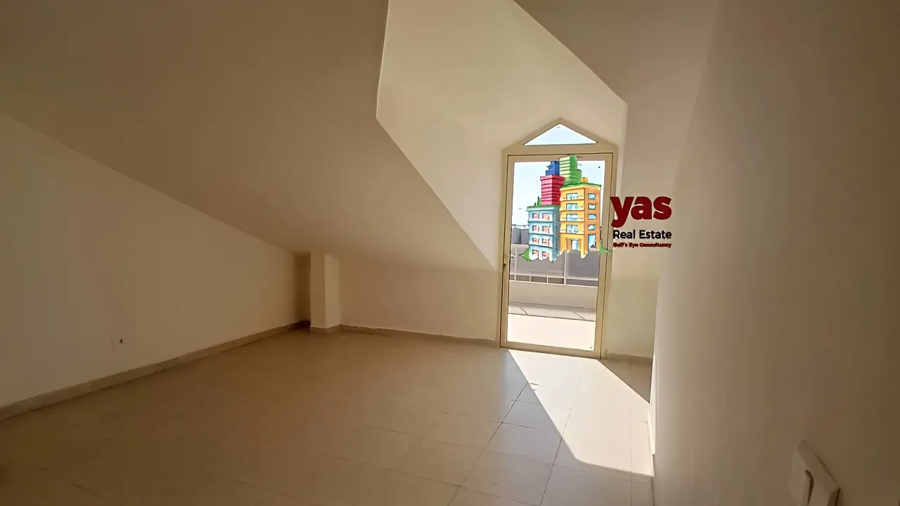 Apartment for Sale in Bouar - 4 bed, 5 bath