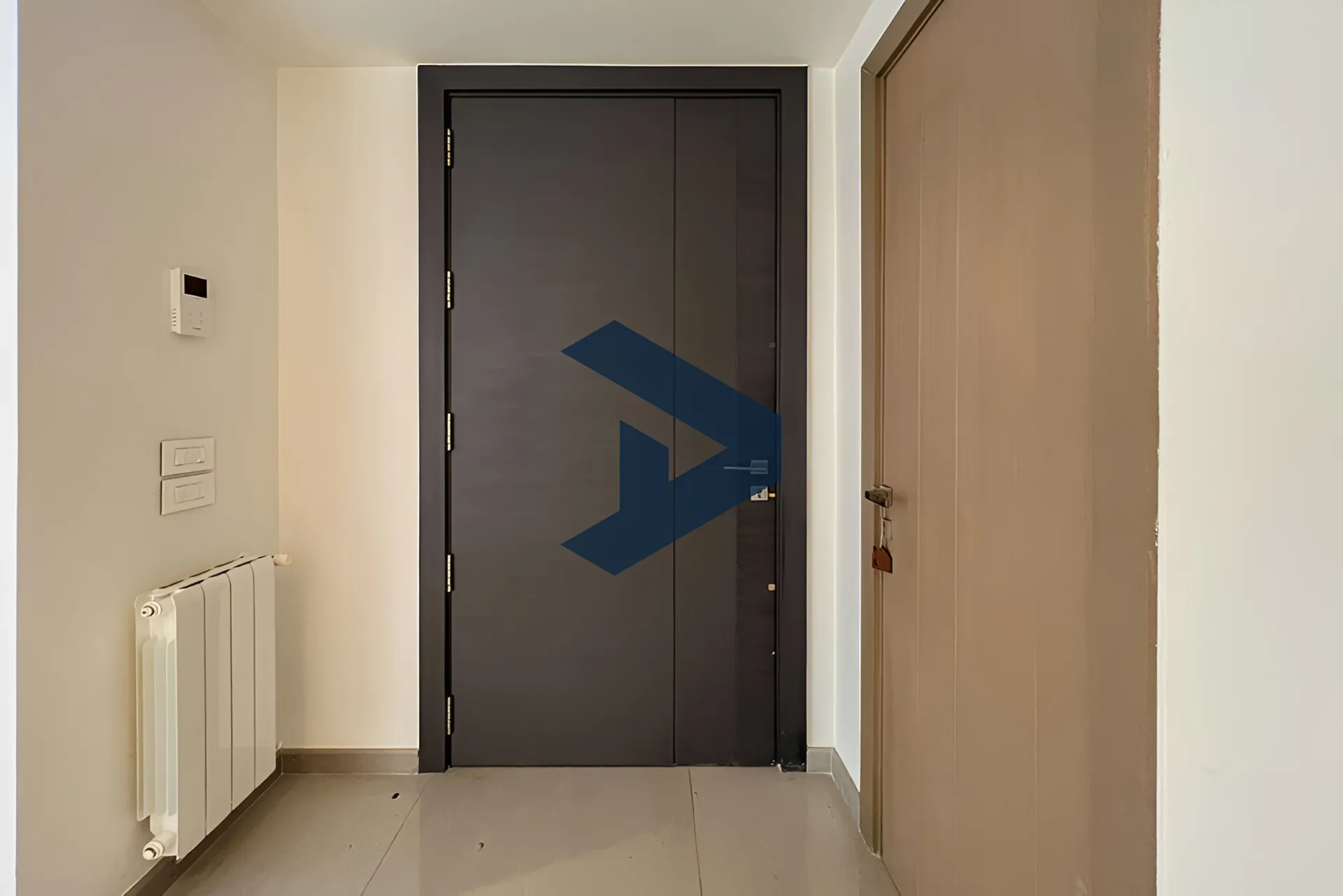 Apartment for rent in Caree d'or, Achrafieh, Lebanon - 3 bed, 4 bath