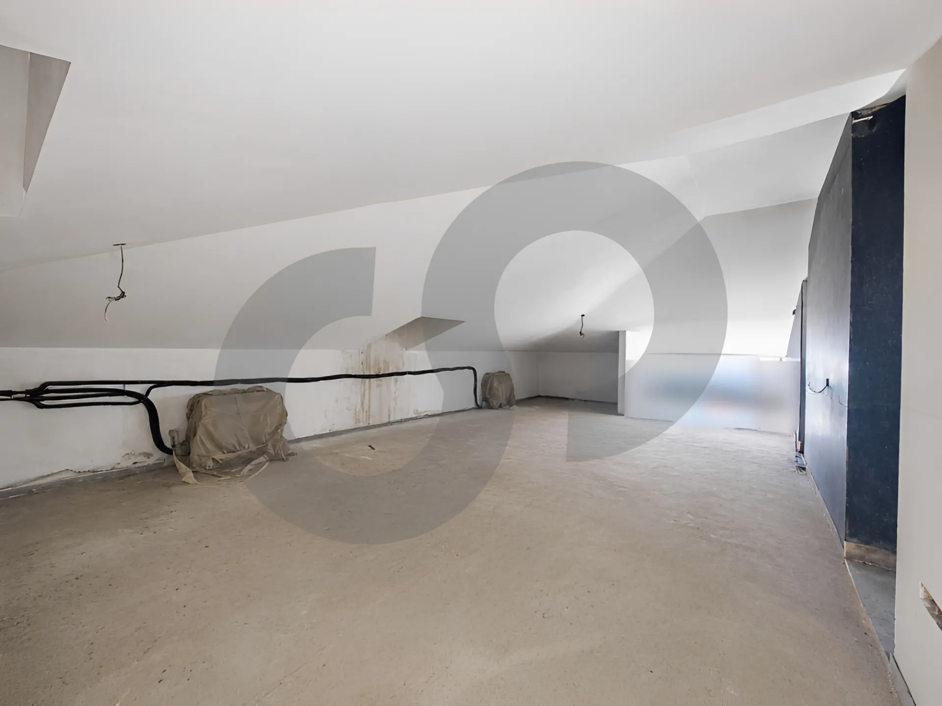 Villa for Sale in Montiverdi