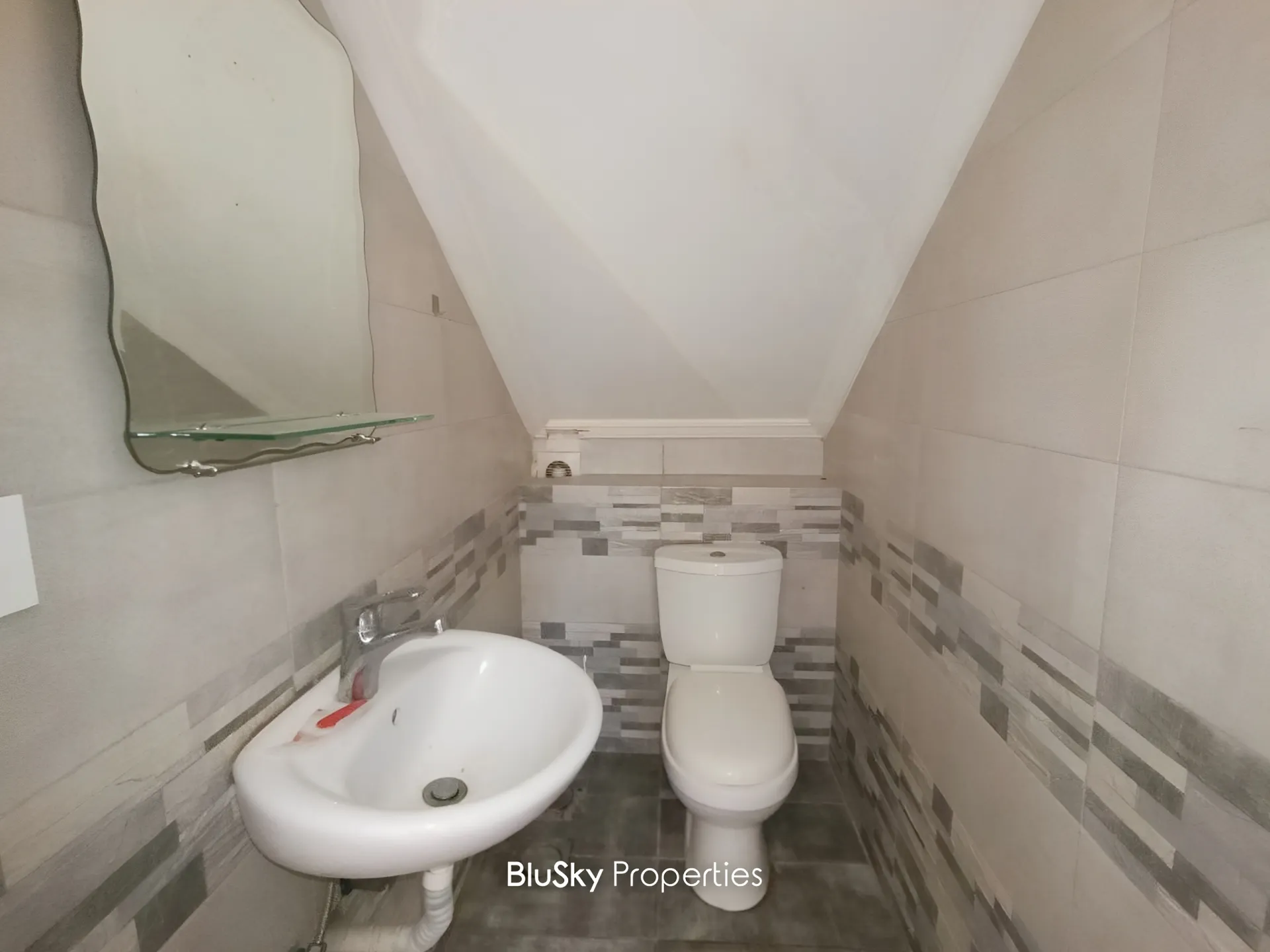 Apartment for rent in Blat, lebanon