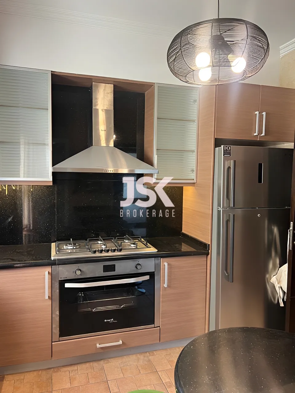 Office for Rent in Dekwaneh