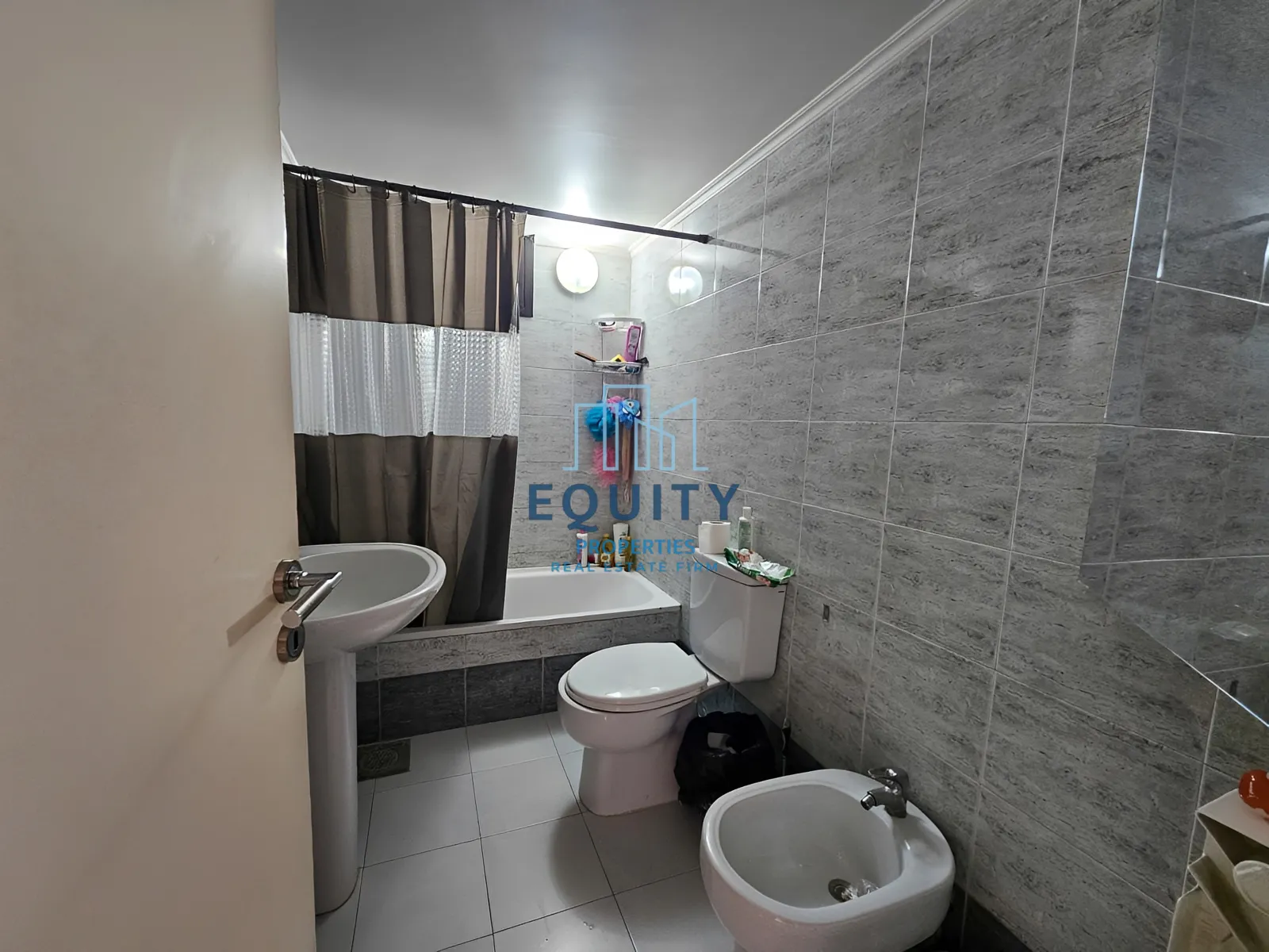 Apartment for rent in Dik El Mehdi
