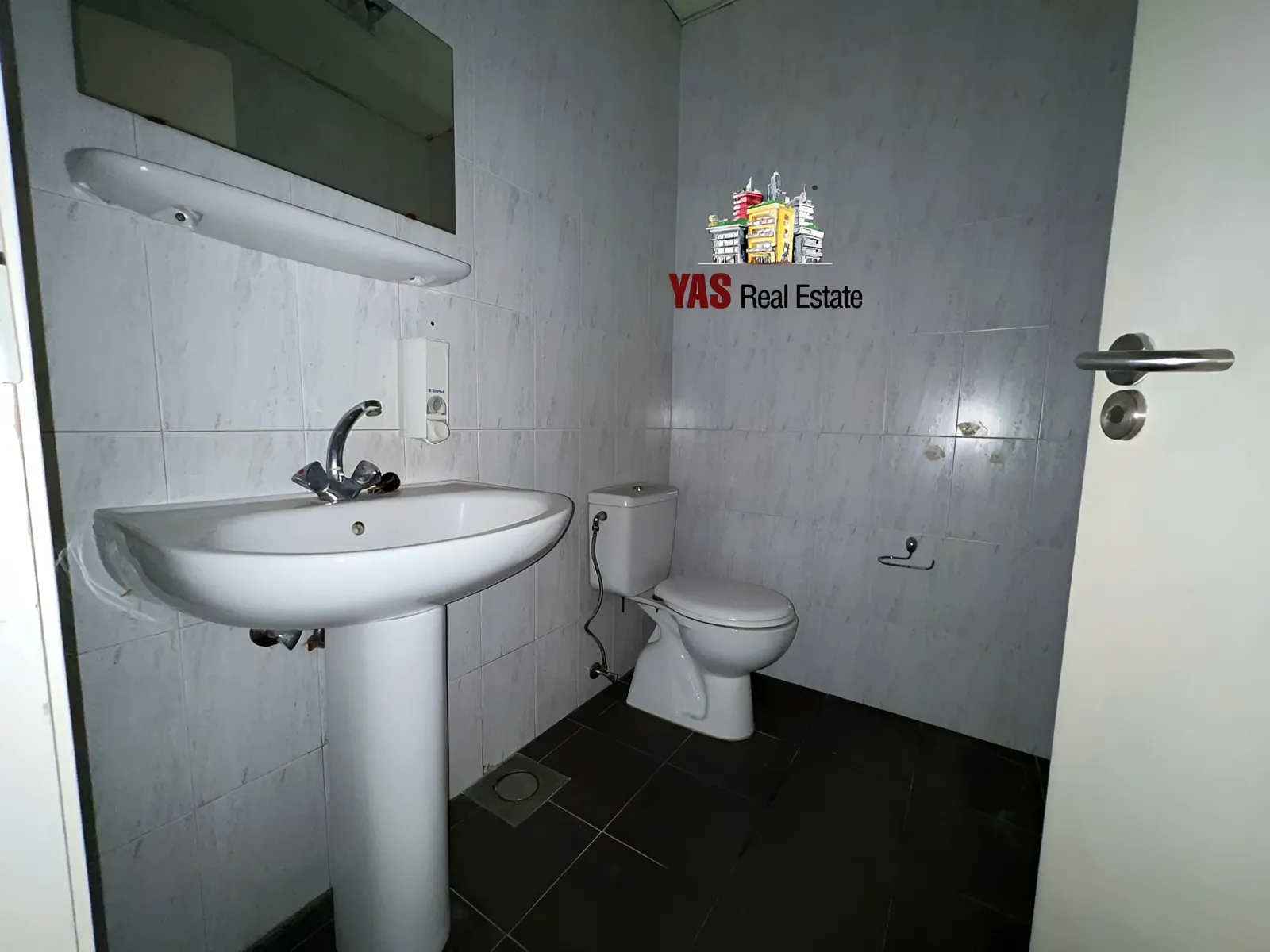 Shop for rent in Kaslik