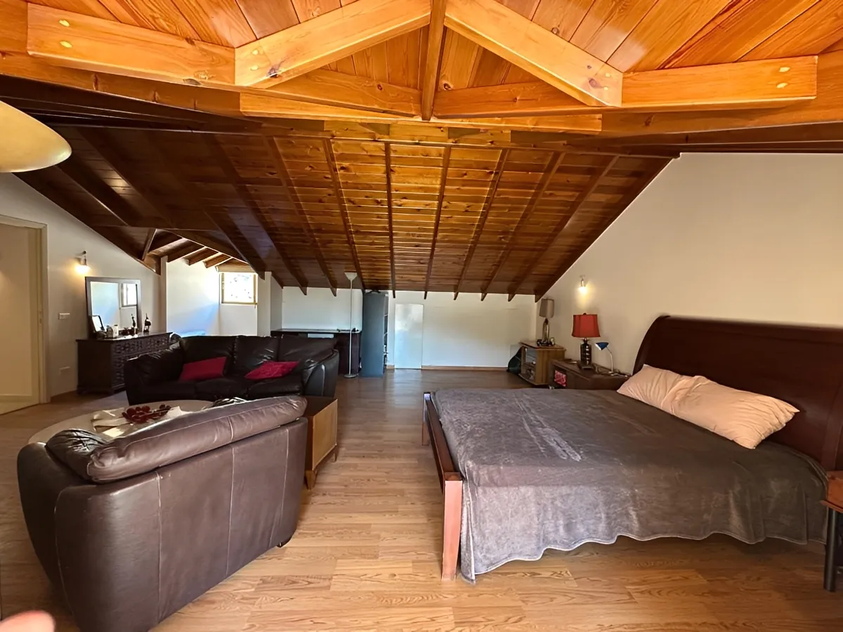 Villa for Sale in Baabdat