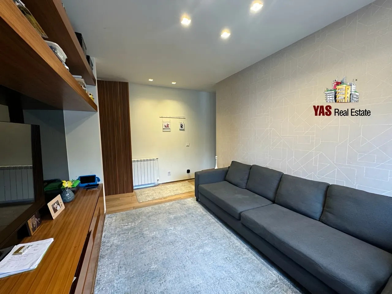 Apartment for Sale in Ballouneh