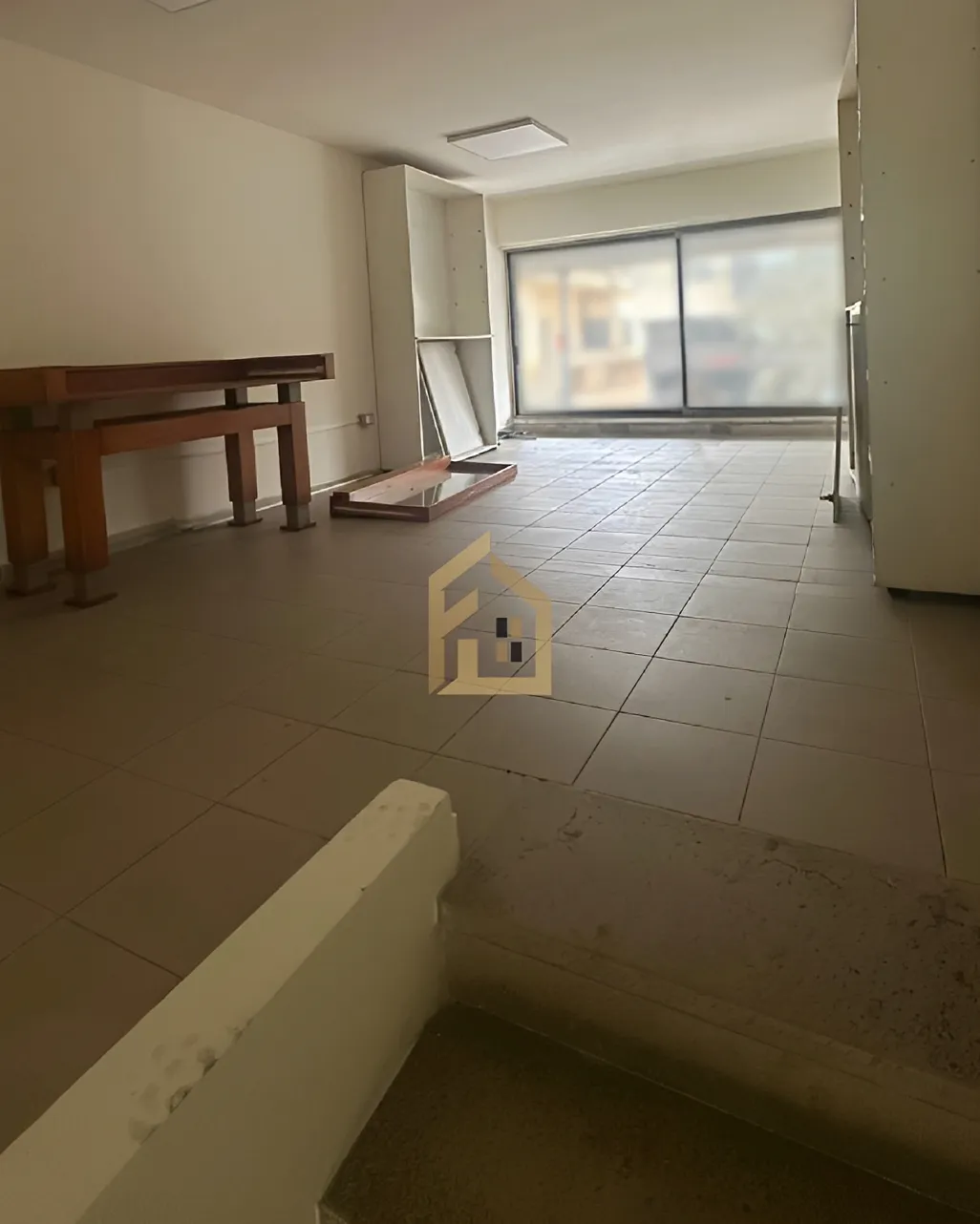 Shop for rent in Jal El Dib, Lebanon