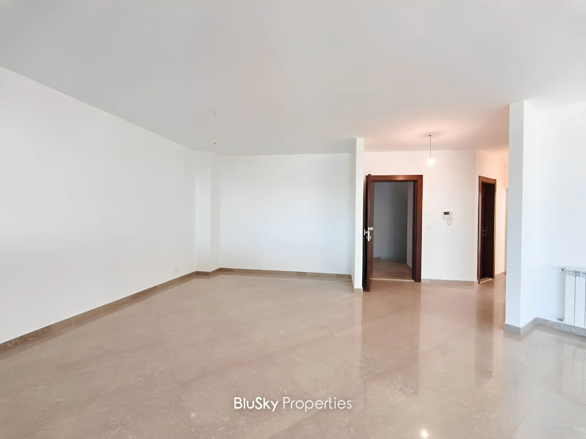 Apartment for sale in Ballouneh