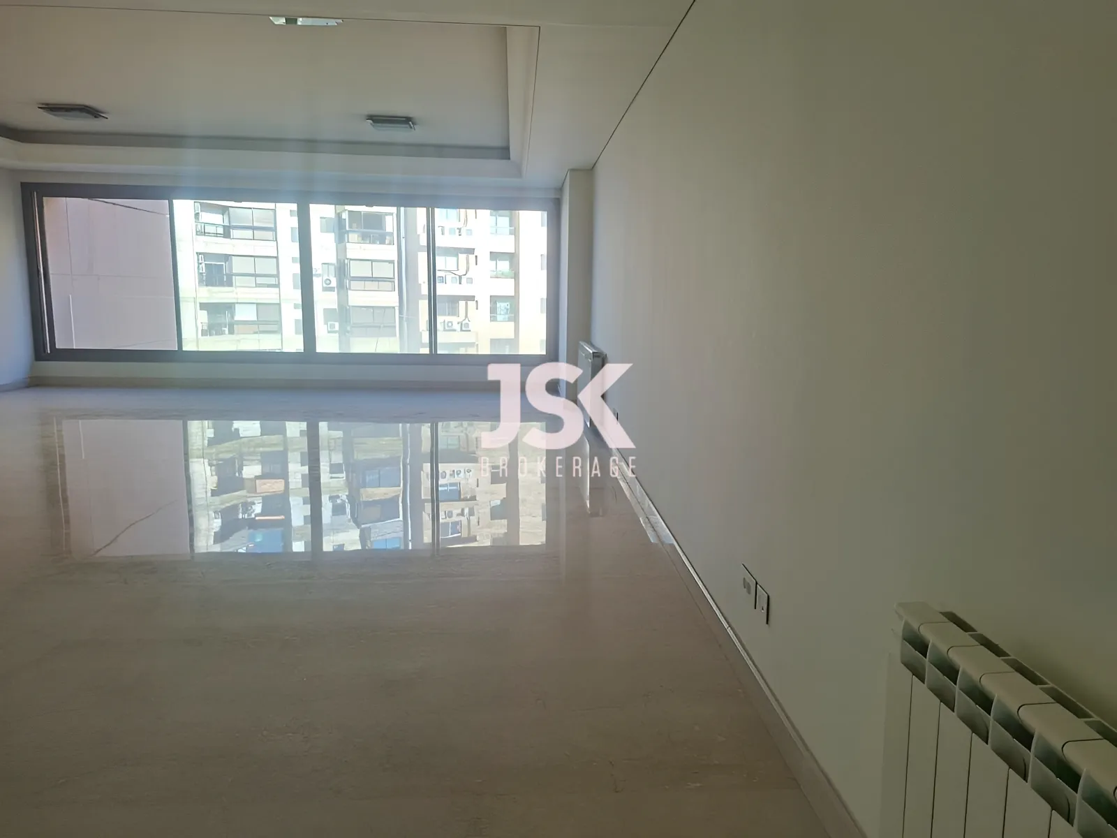 Apartment for Rent in Ras Beirut - 3 bed