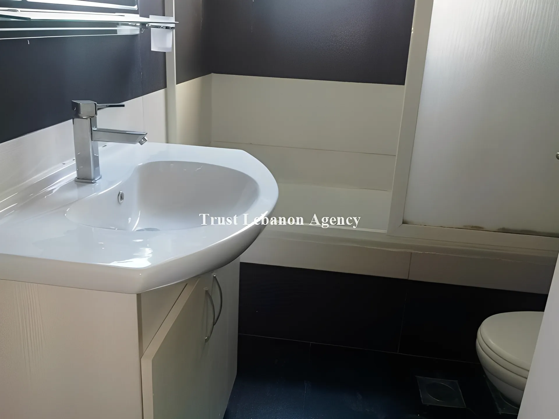 Apartment for Rent in Metn Kornet Chehwen Lebanon - 3 bed, 4 bath