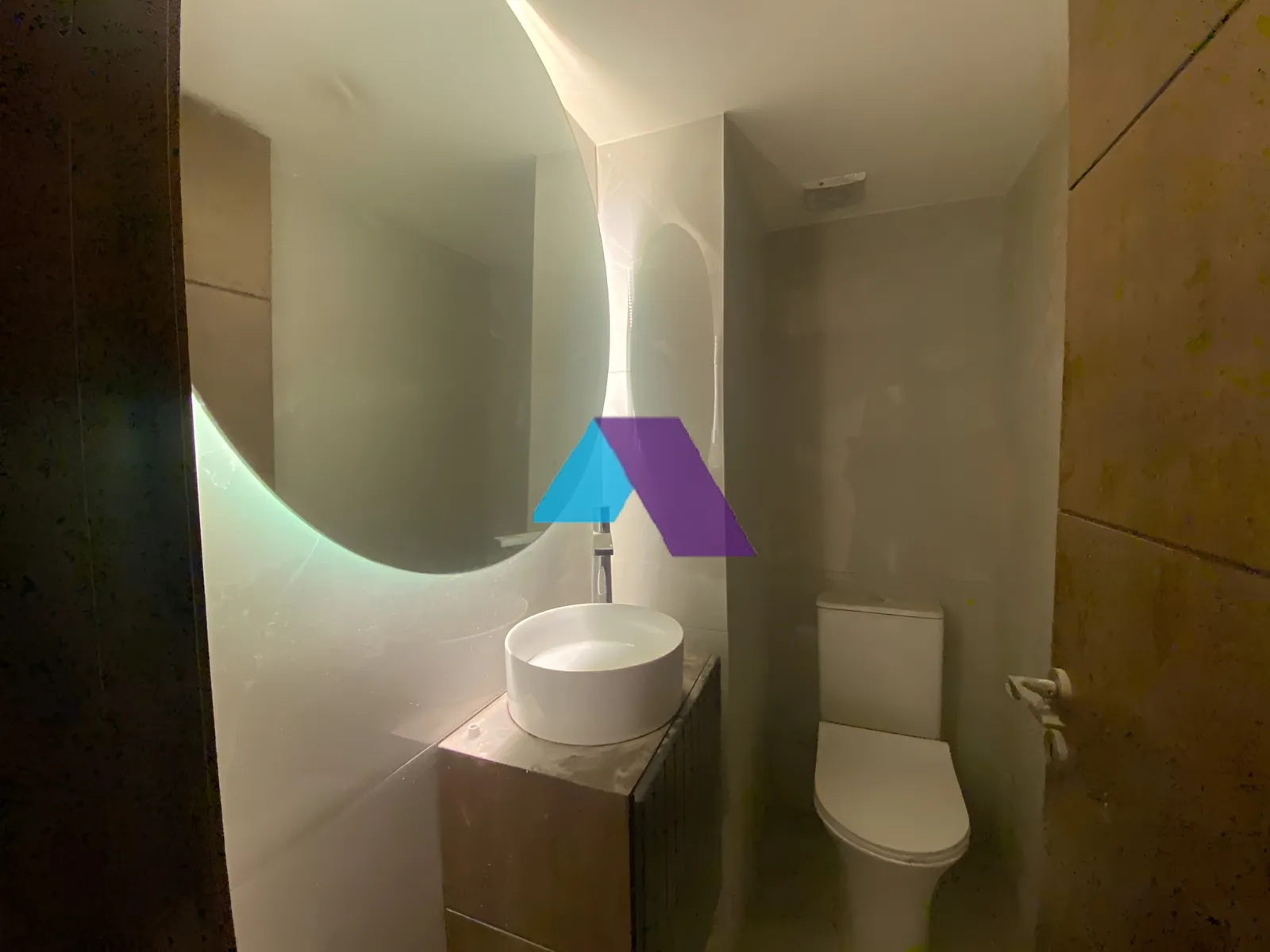Apartment for Sale in Mansourieh - 2 bed, 2 bath