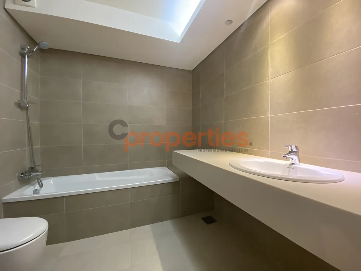Apartment for Sale in Yarzeh