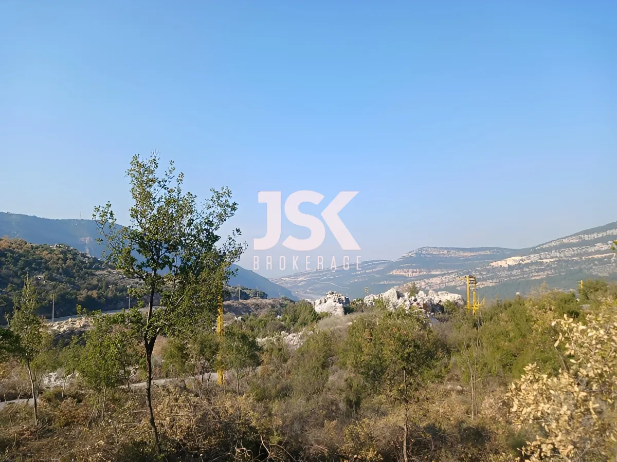 Land for Sale in Douma, Lebanon