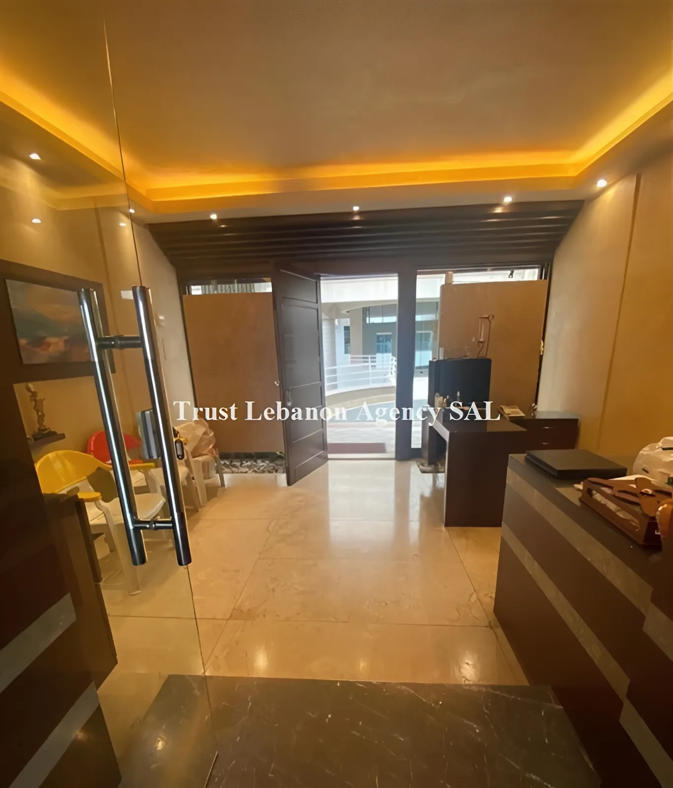 Office for sale in Metn, Zalka