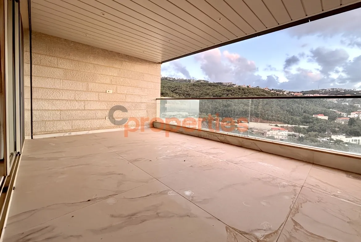 Apartment for Sale in Broummana - 3 bed, 5 bath