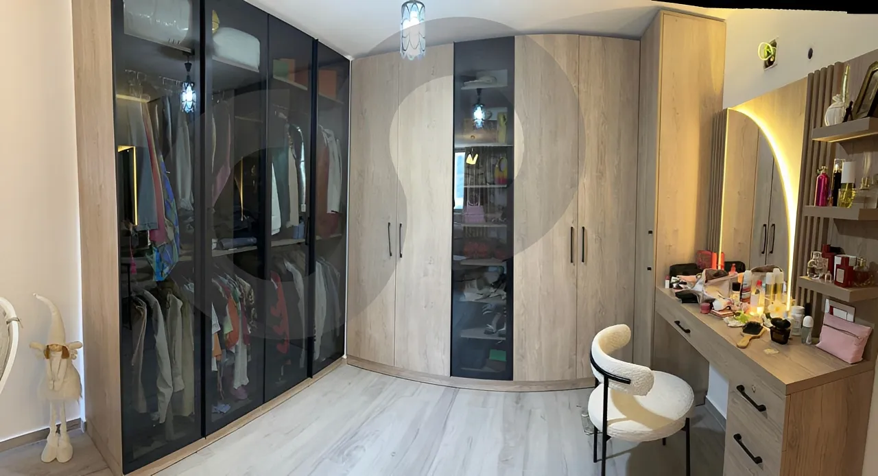 Apartment for Sale in Mar Takla - 3 bed, 4 bath