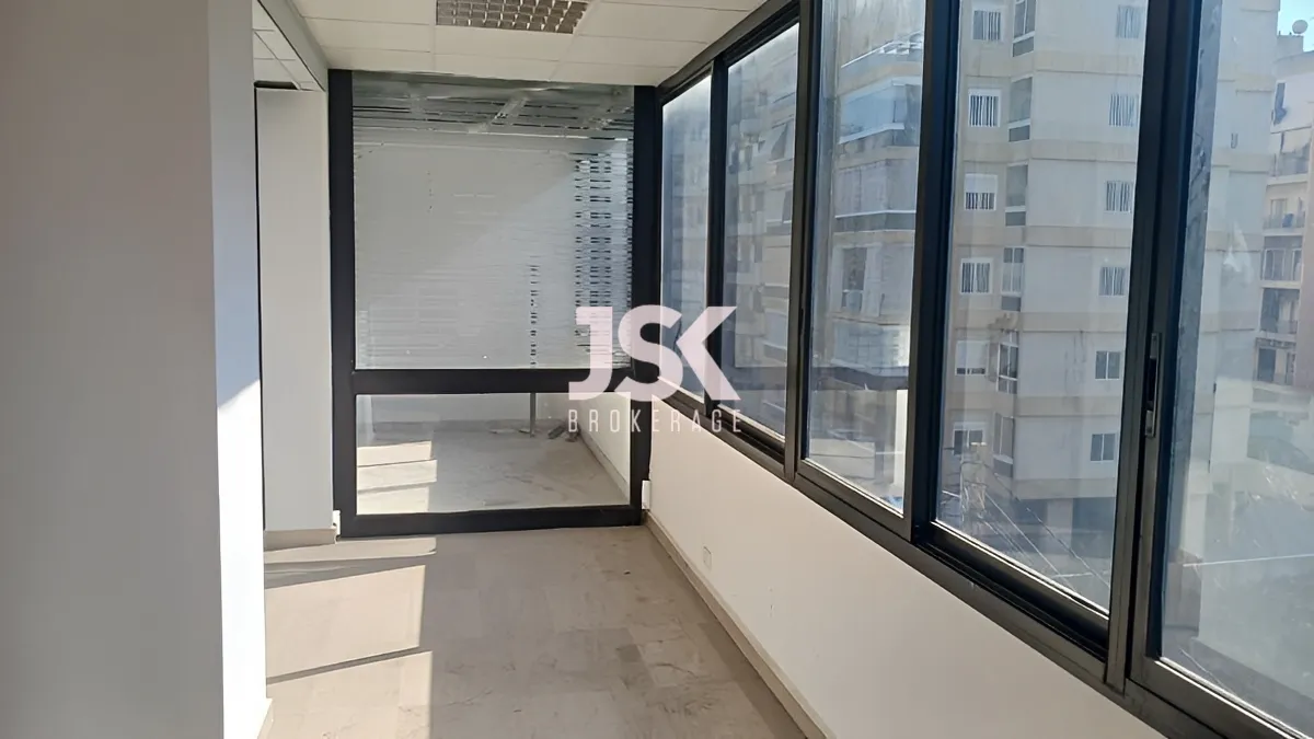 Office for rent in Jal El Dib