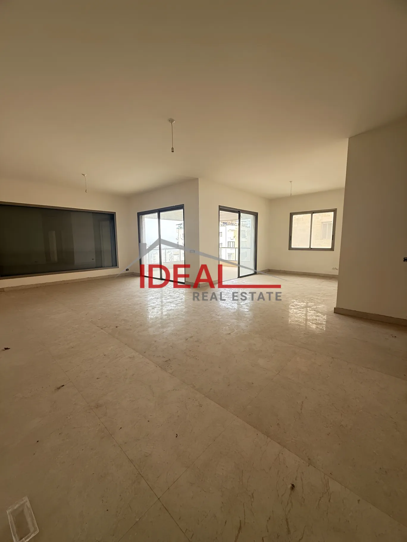 Apartment for sale in Beit El Chaar, Lebanon - 4 bed, 4 bath