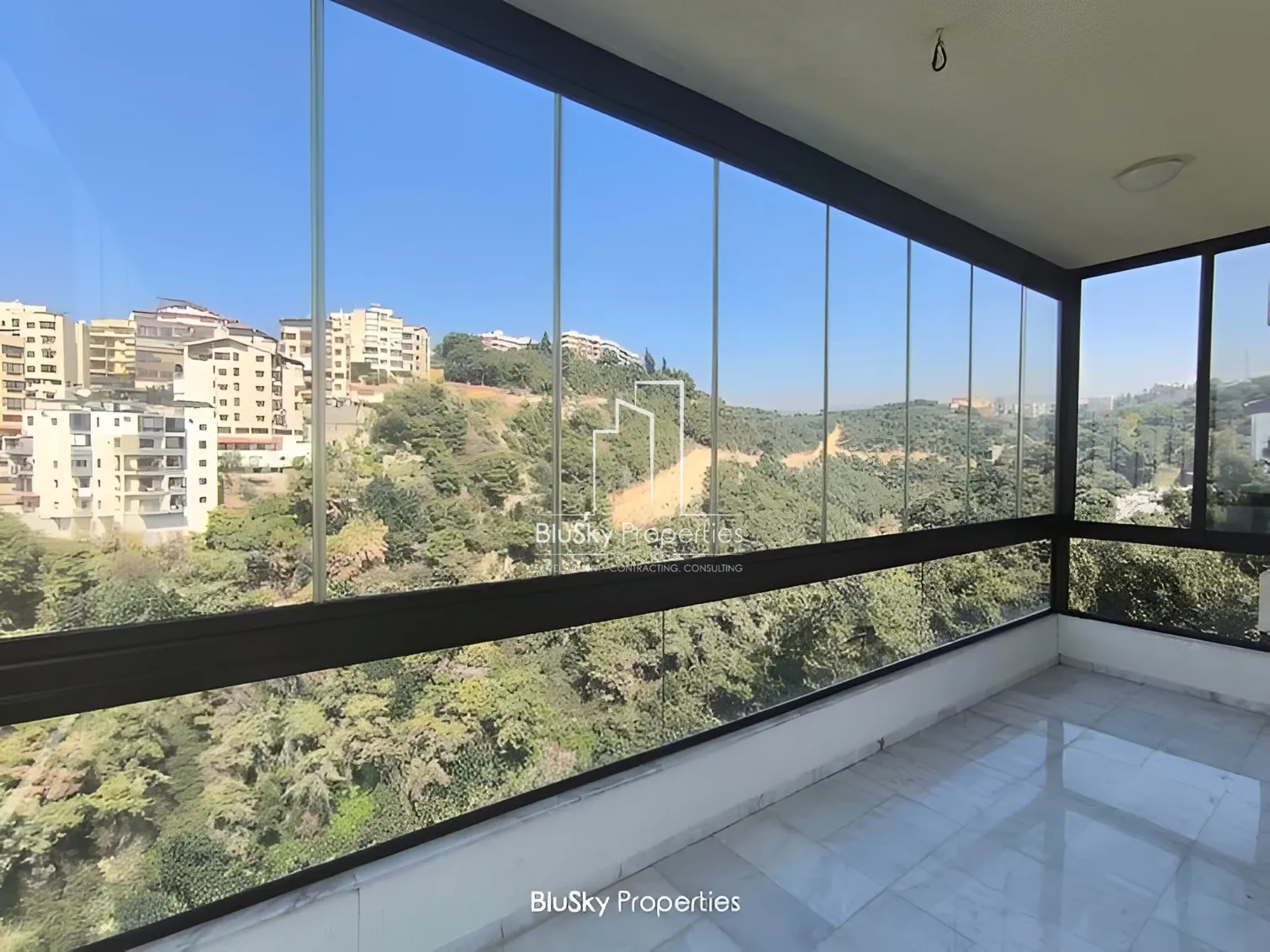 Building for Sale in Awkar