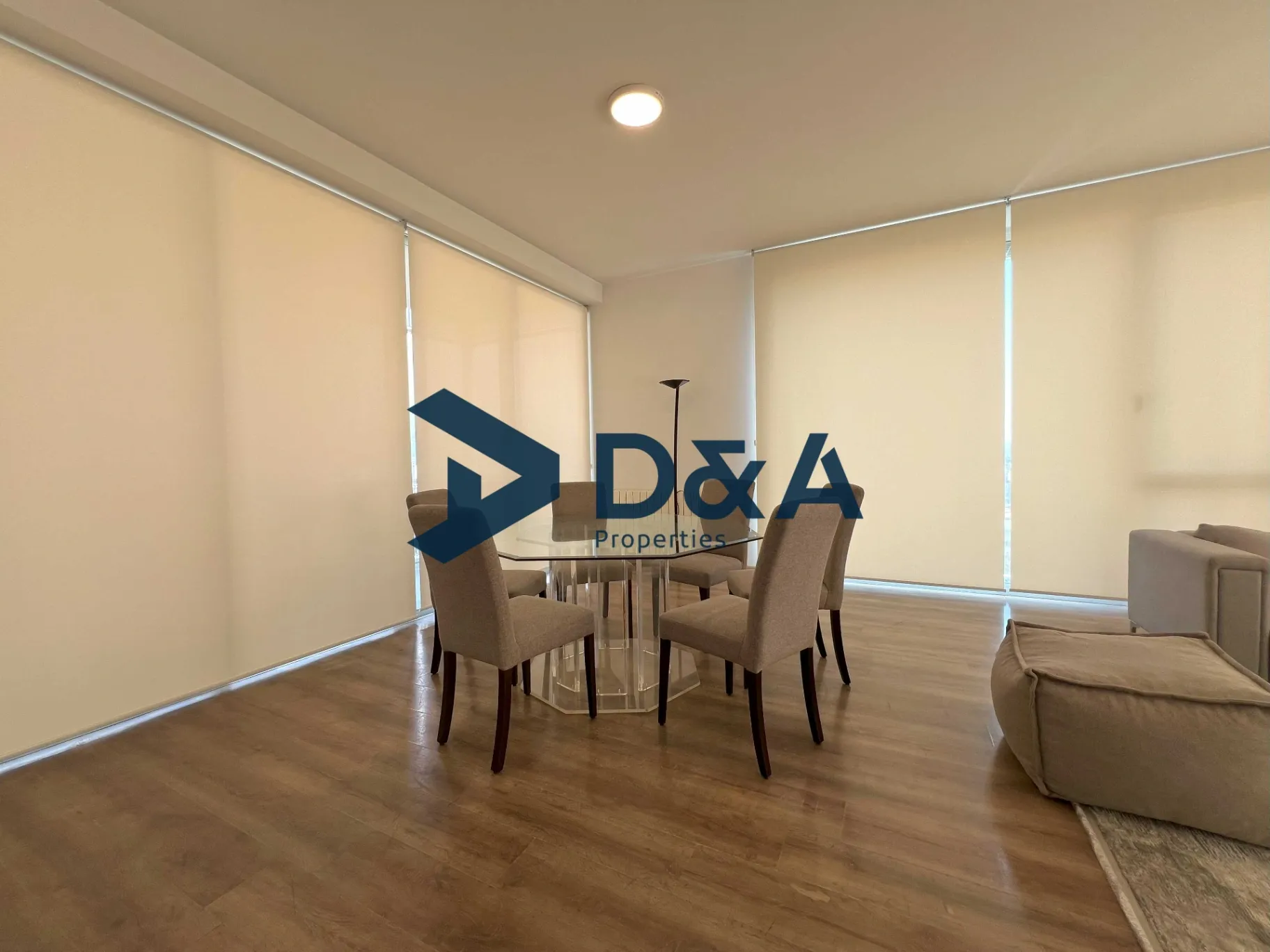 Apartment for sale in Achrafieh, Beirut, Lebanon - 3 bed, 4 bath
